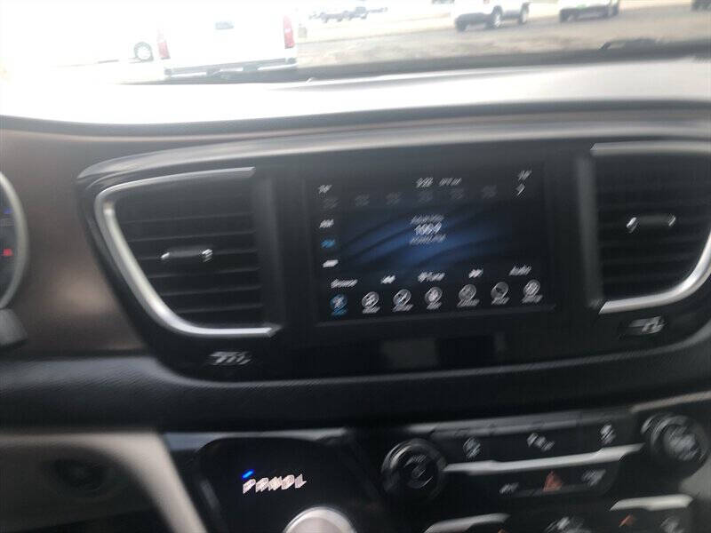 2019 Chrysler Pacifica Touring L