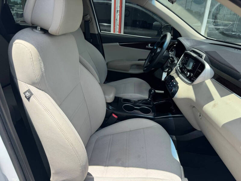 2016 Kia Sorento LX V6