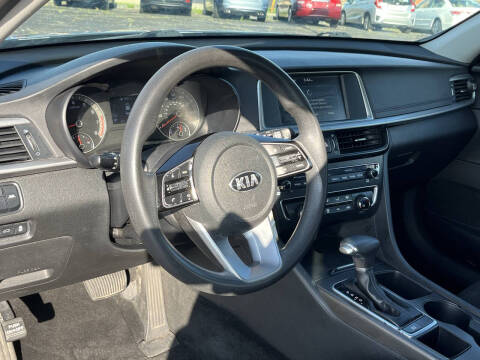 2019 Kia Optima LX