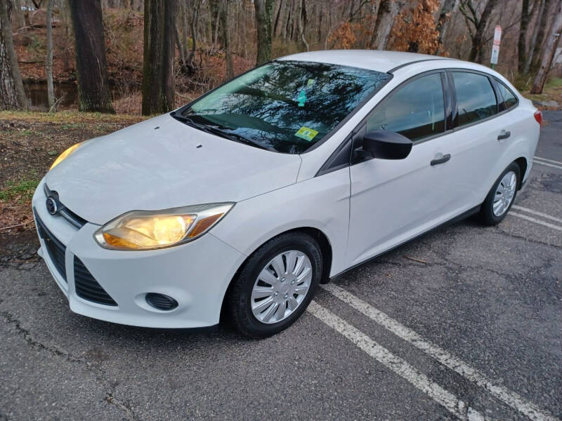 2014 Ford Focus for sale at TURN KEY AUTO SALES in Lakewood NJ