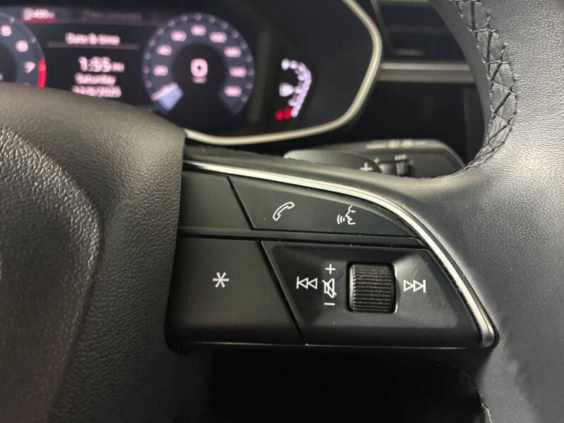 2021 Audi Q3 quattro S line Premium 45 TFSI