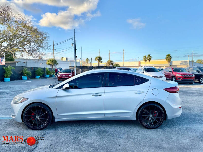 2018 Hyundai Elantra SEL