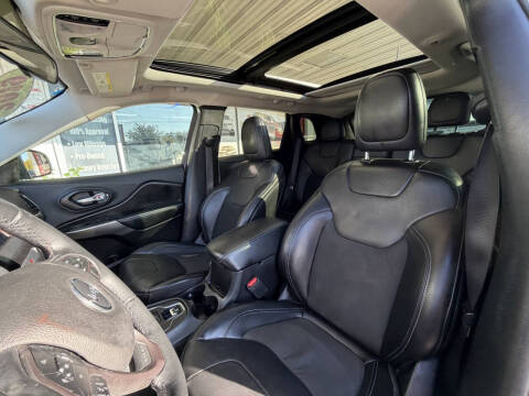 2019 Jeep Cherokee Latitude Plus