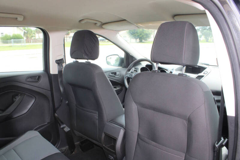 2017 Ford Escape S