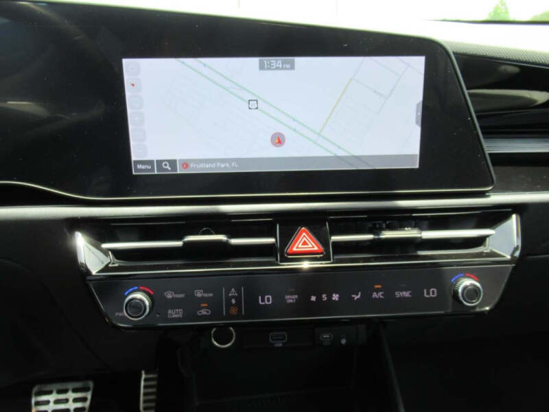 2025 Kia Niro EX Touring
