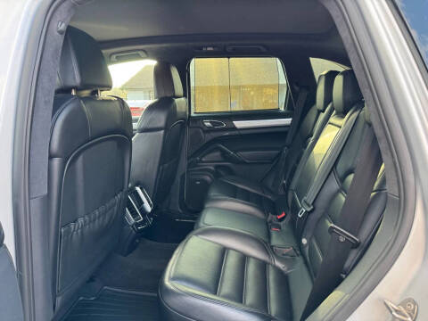 2012 Porsche Cayenne Turbo