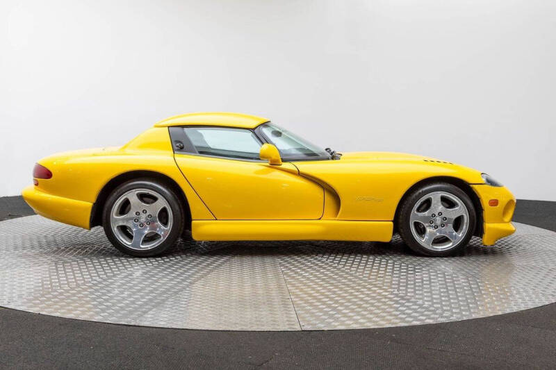 2001 Dodge Viper RT/10