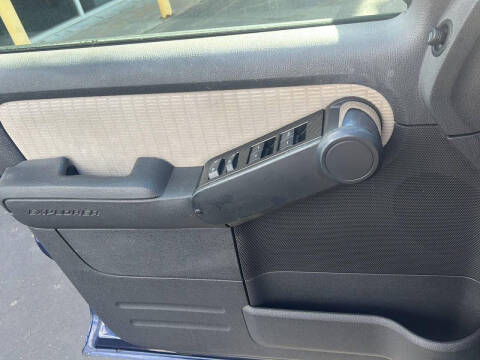 2008 Ford Explorer Sport Trac XLT