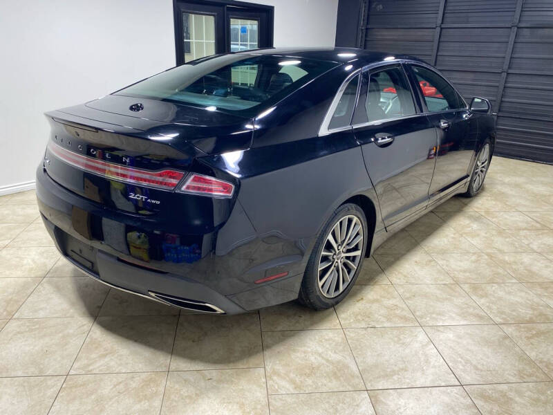 2017 Lincoln MKZ Select