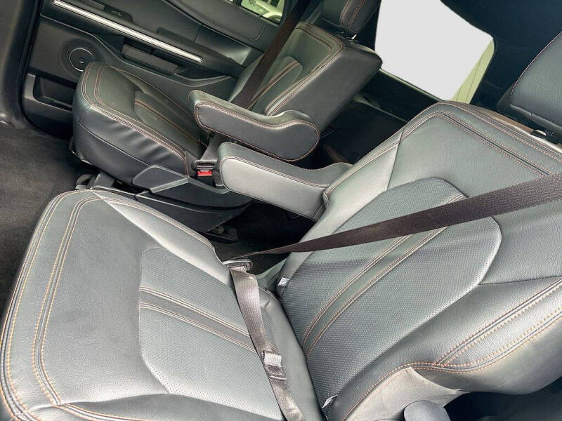 2024 Ford Expedition Timberline