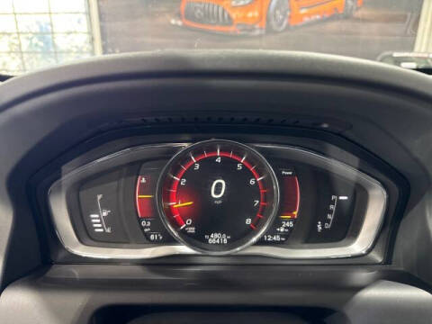 2017 Volvo XC60 T6 Dynamic