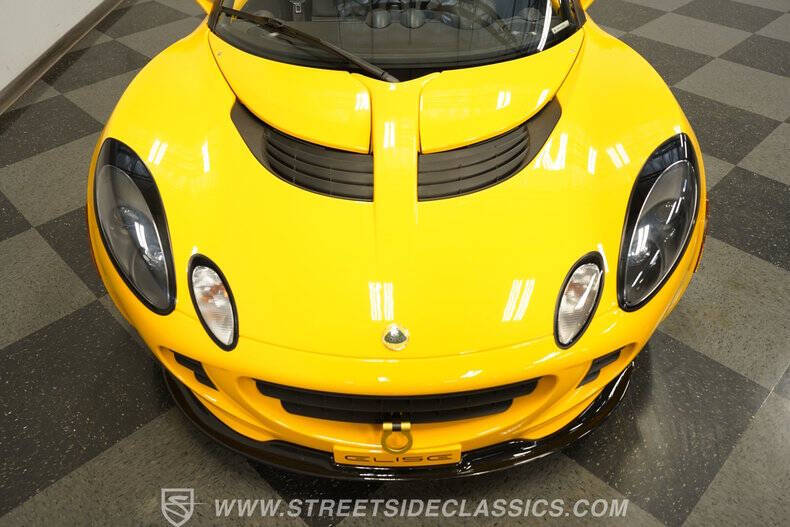2005 Lotus Elise