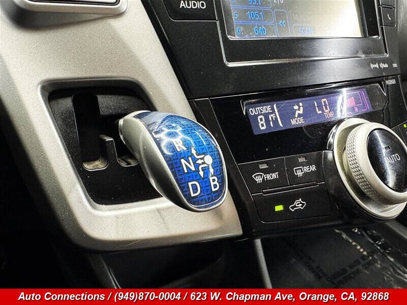 2014 Toyota Prius v Three