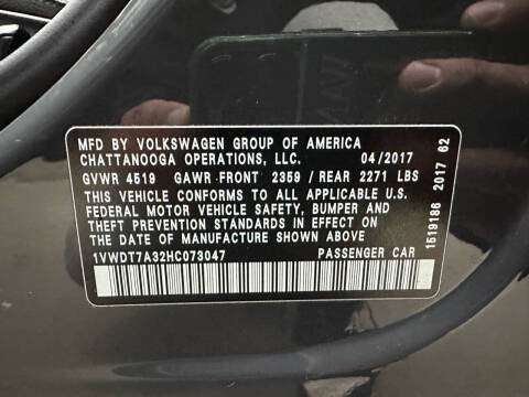 2017 Volkswagen Passat 1.8T R-Line