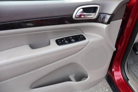 2012 Jeep Grand Cherokee Laredo
