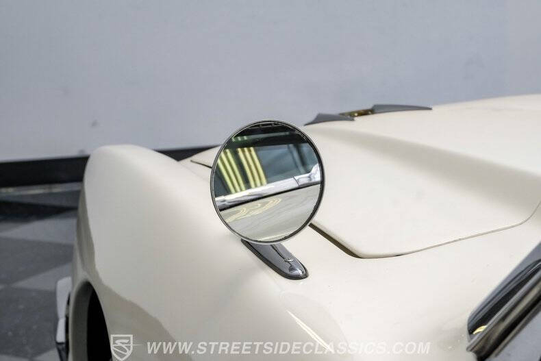 1963 Studebaker Avanti