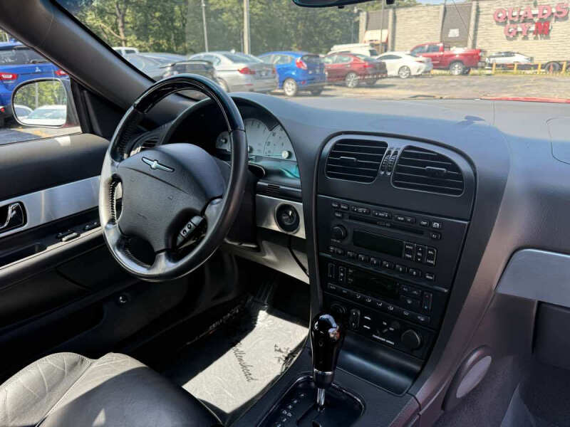 2002 Ford Thunderbird Deluxe