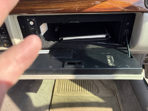 1998 Cadillac DeVille D'elegance