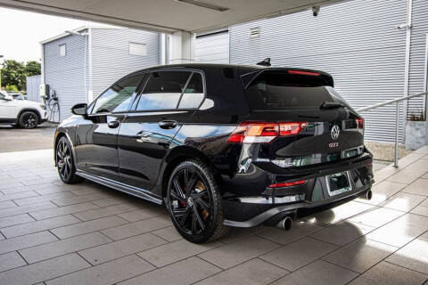 2023 Volkswagen Golf GTI SE