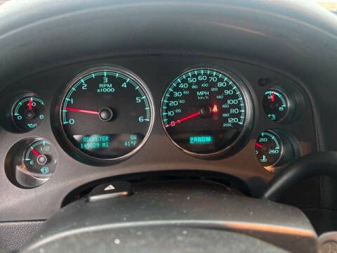 2011 Chevrolet Avalanche LS