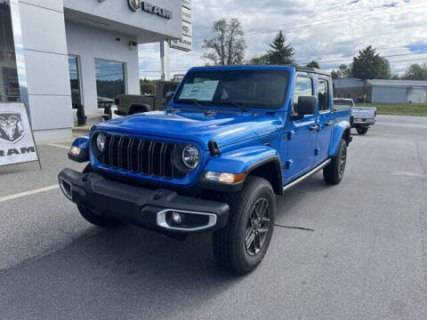 2024 Jeep Gladiator Sport S