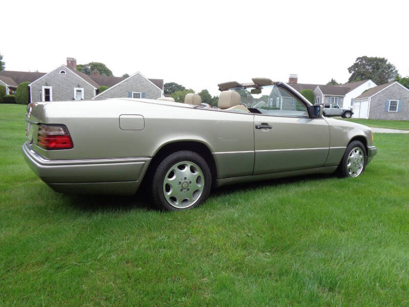 1995 Mercedes-Benz E-Class E 320