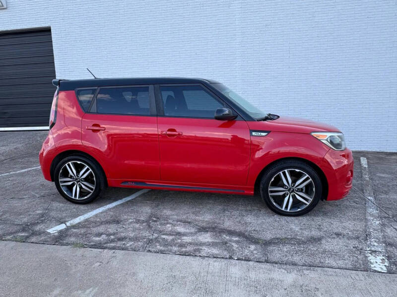 2019 Kia Soul +