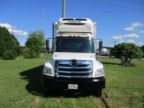 2013 Hino 338