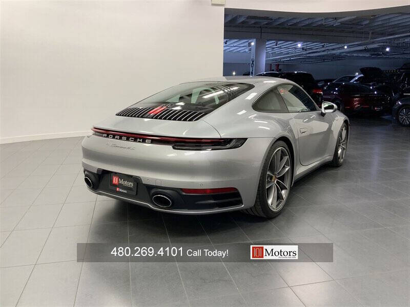2020 Porsche 911 Carrera 4S