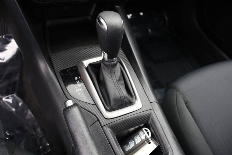 2015 Mazda MAZDA3 i SV