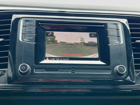 2018 Volkswagen Beetle 2.0T S