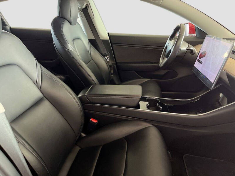 2018 Tesla Model 3 Mid Range