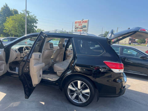 2014 Nissan Pathfinder Platinum