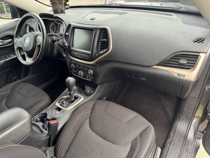 2016 Jeep Cherokee Latitude