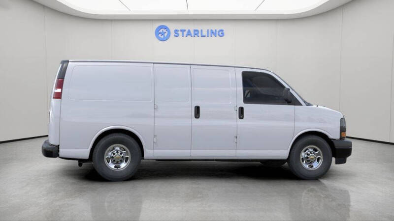 2025 Chevrolet Express 2500