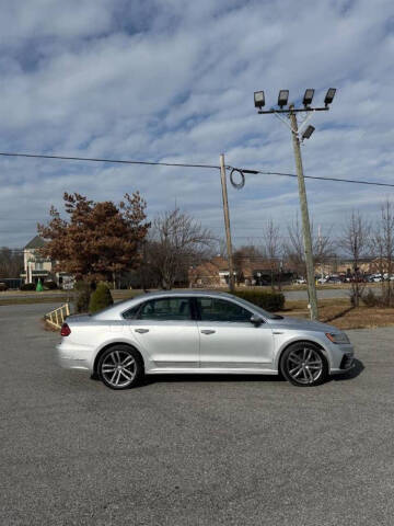 2019 Volkswagen Passat SE R-Line