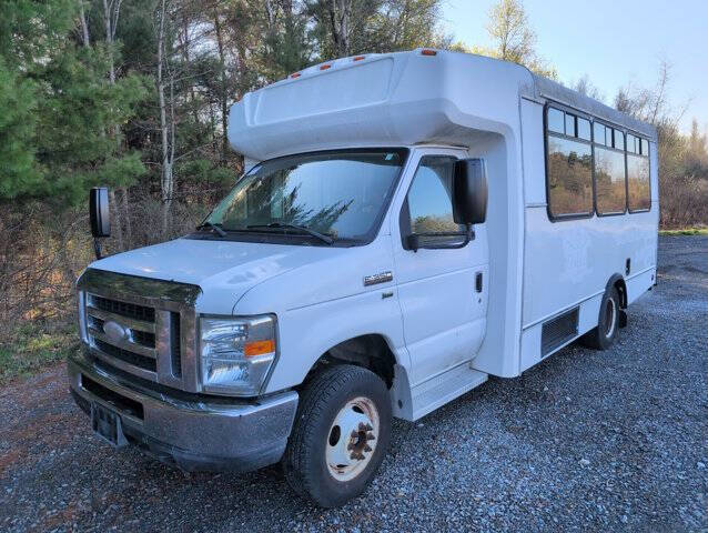 2015 Ford E-Series