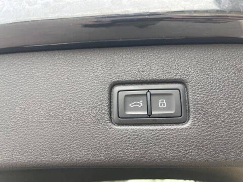 2025 Audi Q7 quattro Premium Plus 55 TFSI