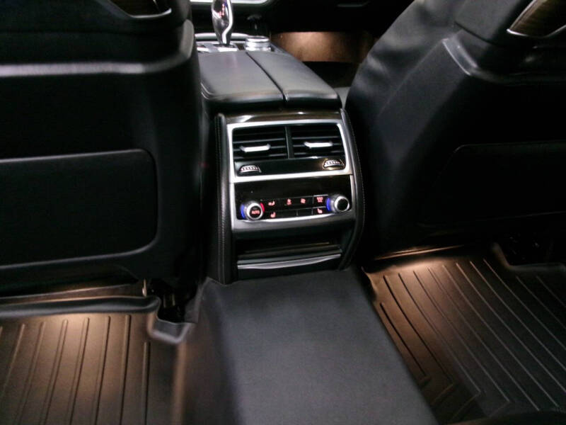 2016 BMW 7 Series 750i xDrive