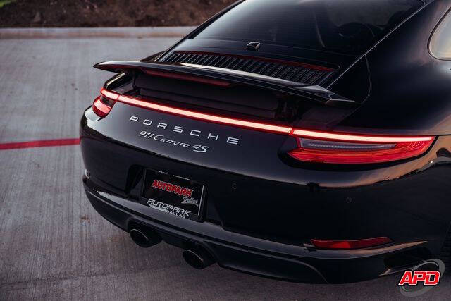 2019 Porsche 911 Carrera 4S