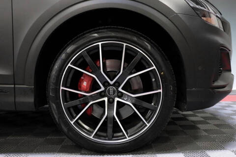 2023 Audi SQ8 4.0T quattro Prestige