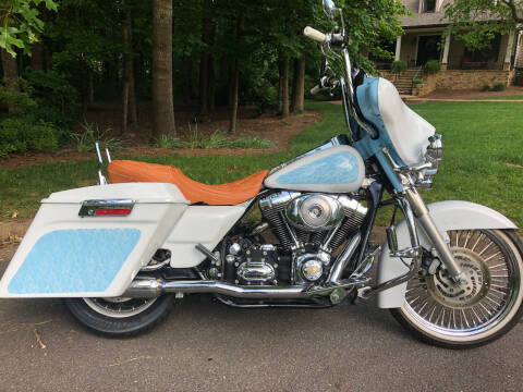 2007 Harley-Davidson Stree Glide / Ultra Classic for sale at Choice One Automotive Inc. & Choice One Cycles in Roswell GA