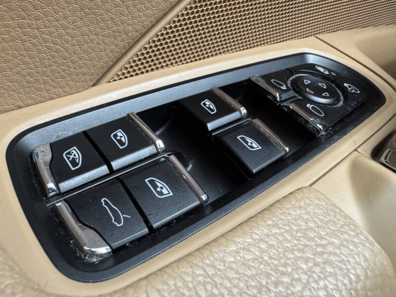 2016 Porsche Cayenne S