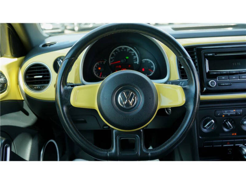 2013 Volkswagen Beetle