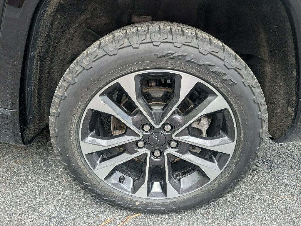 2021 Jeep Grand Cherokee L 11