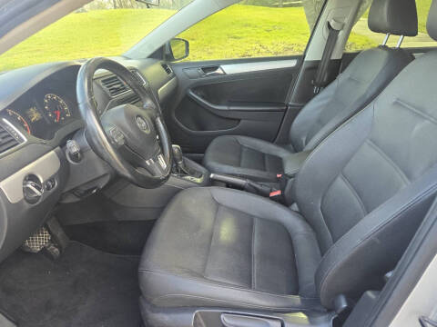 2011 Volkswagen Jetta SEL PZEV