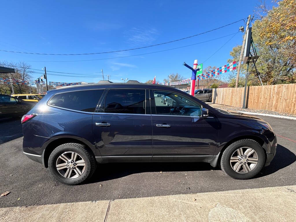 2017 Chevrolet Traverse for sale at Michael Johnson @ Allens Auto Sales Hopkinsville in Hopkinsville, KY