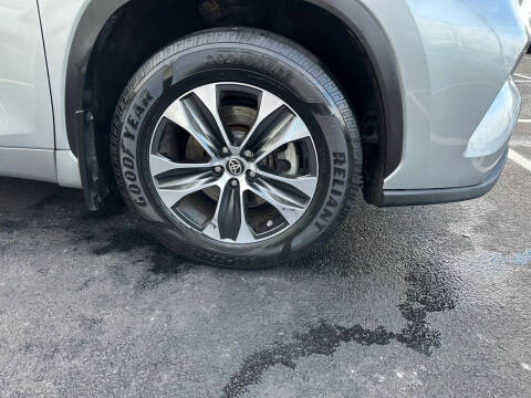 2020 Toyota Highlander XLE