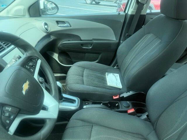 2017 Chevrolet Sonic LT Auto