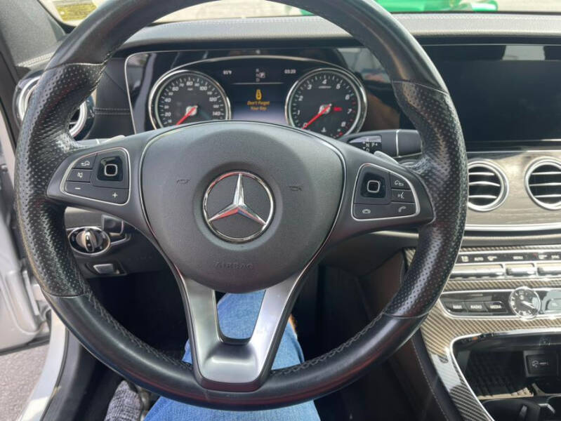 2017 Mercedes-Benz E-Class E 300 4MATIC